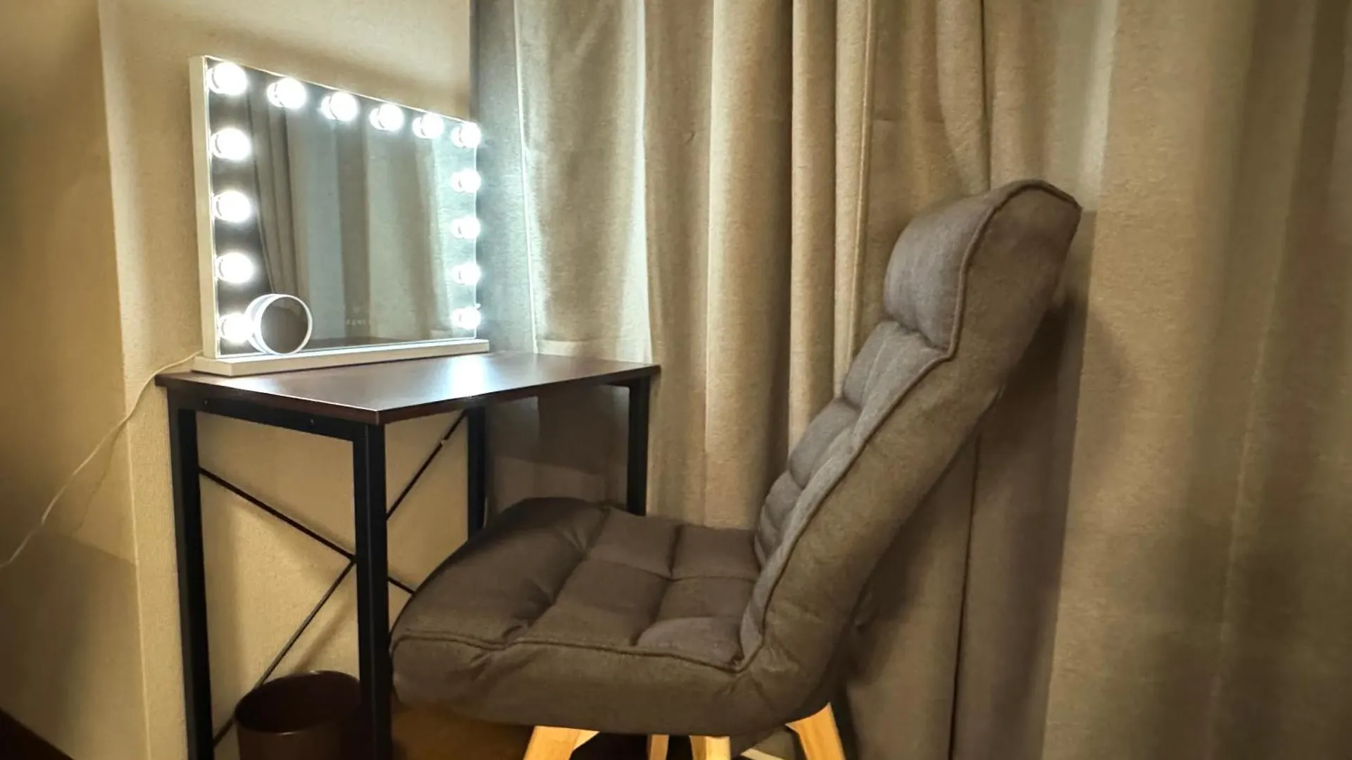 Tsubaki House Apartment Yokohama